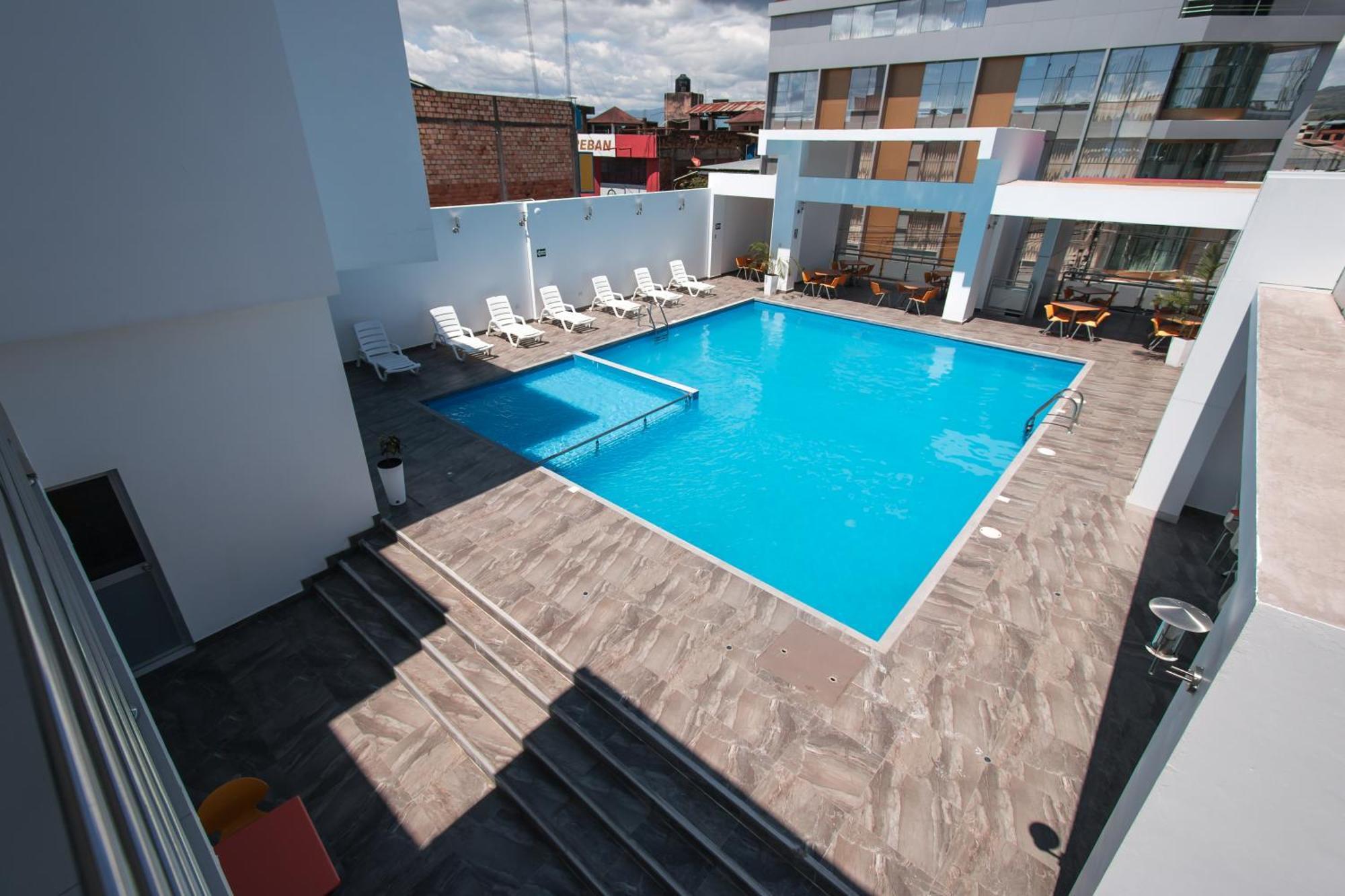 Cumbaza Hotel & Convenciones Tarapoto Zewnętrze zdjęcie