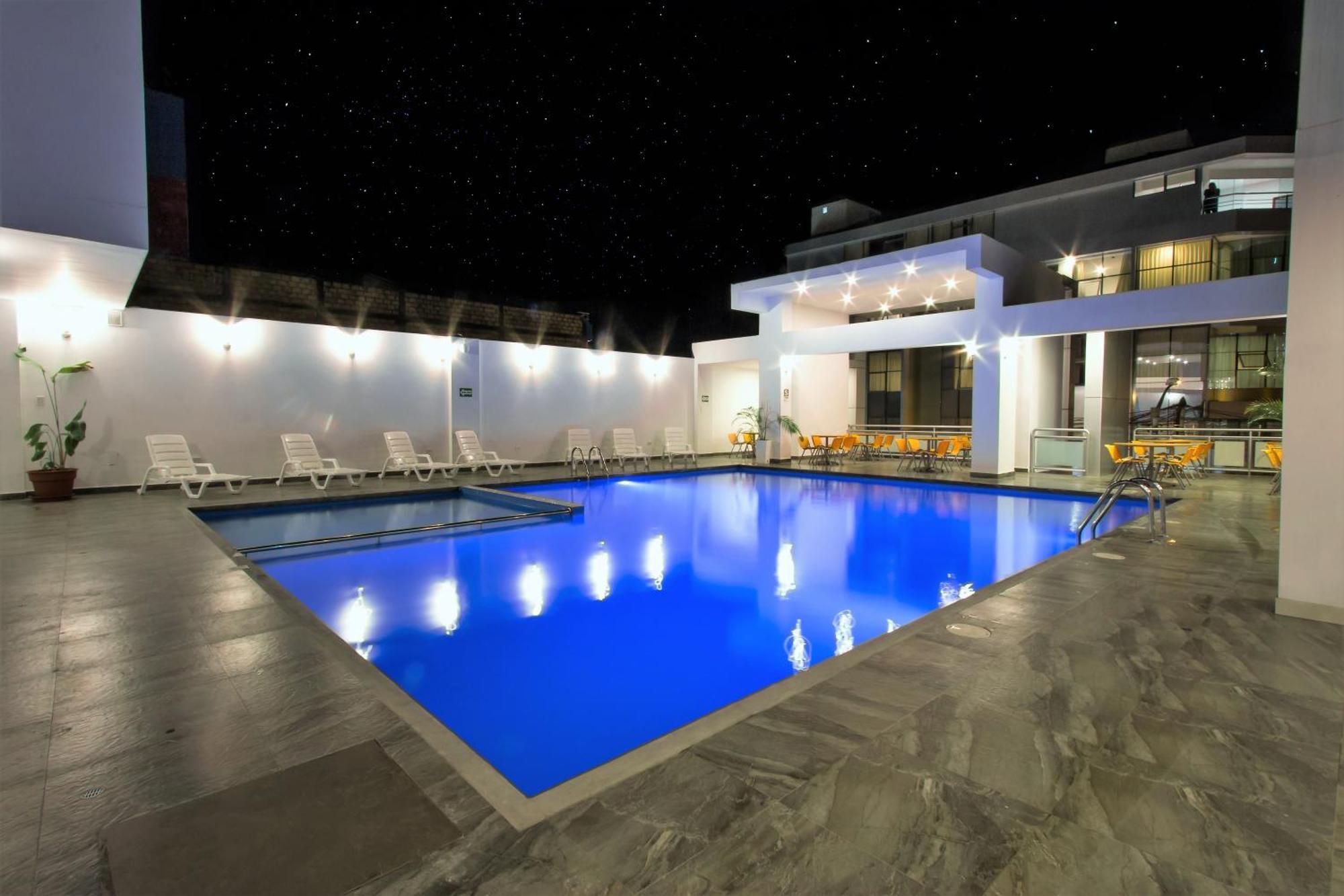 Cumbaza Hotel & Convenciones Tarapoto Zewnętrze zdjęcie